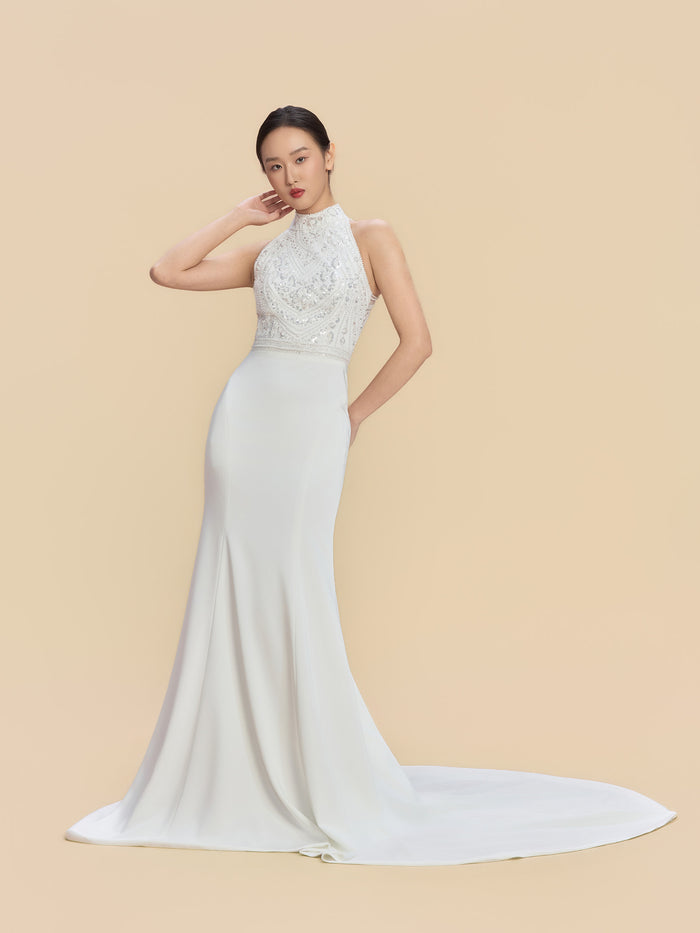Allyson Bespoke Qipao - White Backless Mermaid Cheongsam