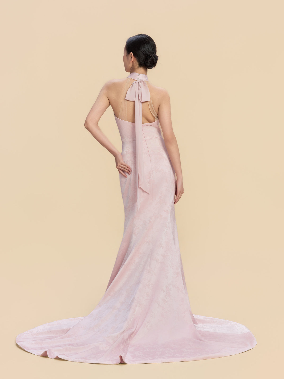 Doris Bespoke Qipao - Pink Halterneck Mermaid Wedding Cheongsam