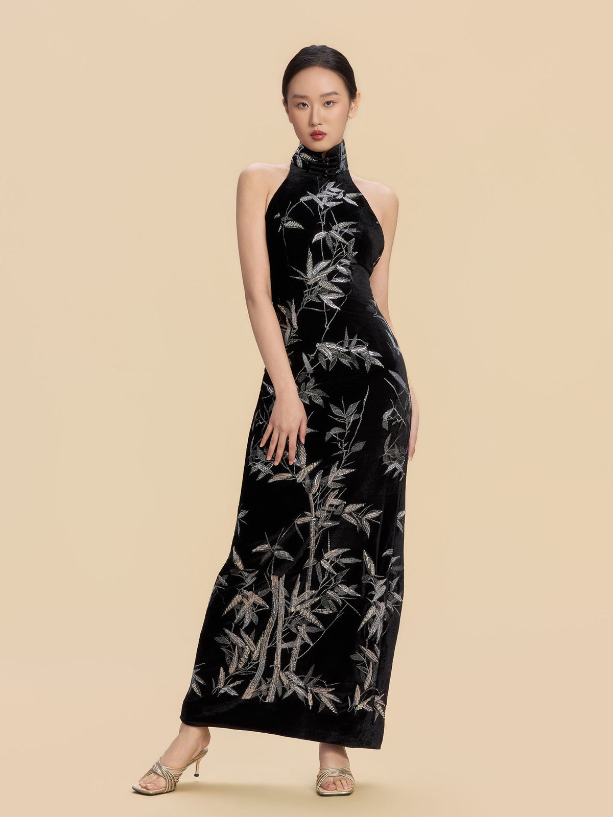 Grace Bespoke Qipao - Black Velvet Modern Cheongsam