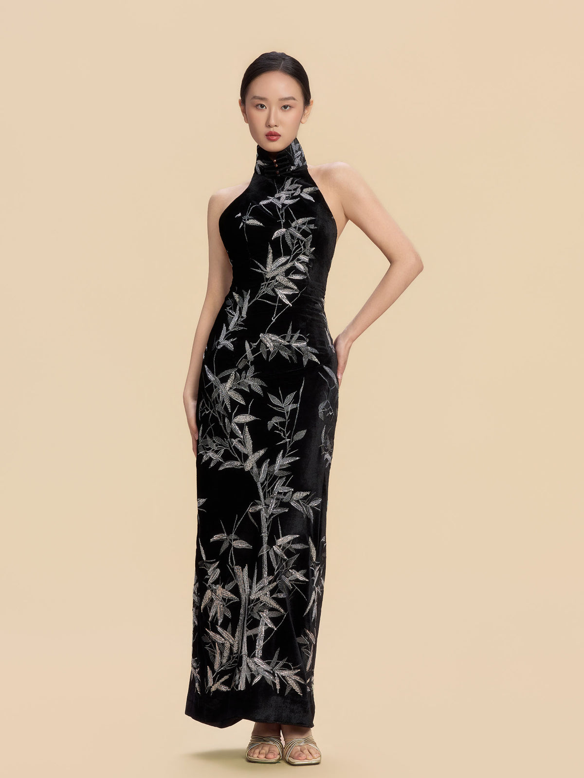 Grace Bespoke Qipao - Black Velvet Modern Cheongsam