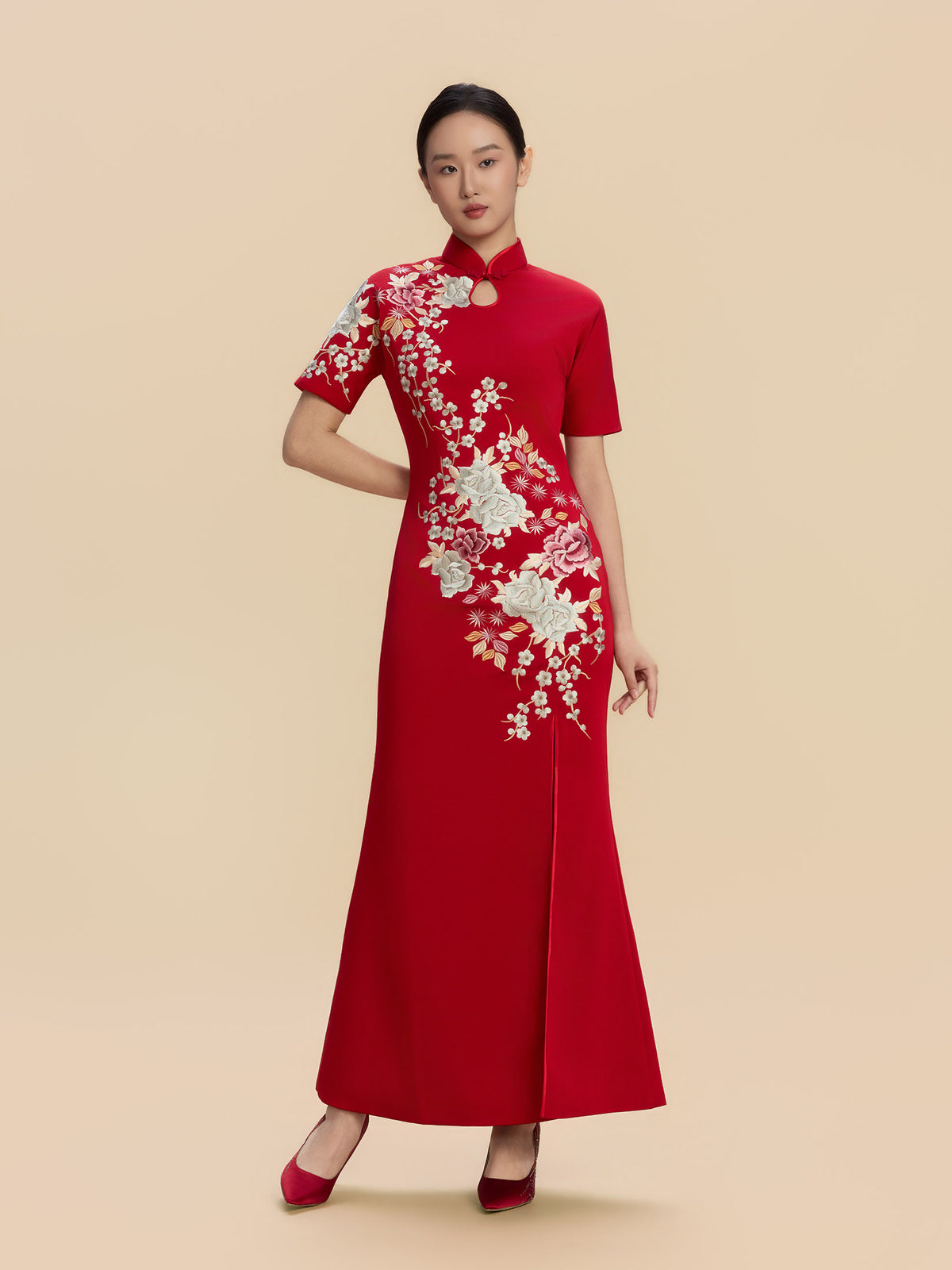 Isadora Bespoke Qipao - Floral Embroidery Satin Wedding Cheongsam