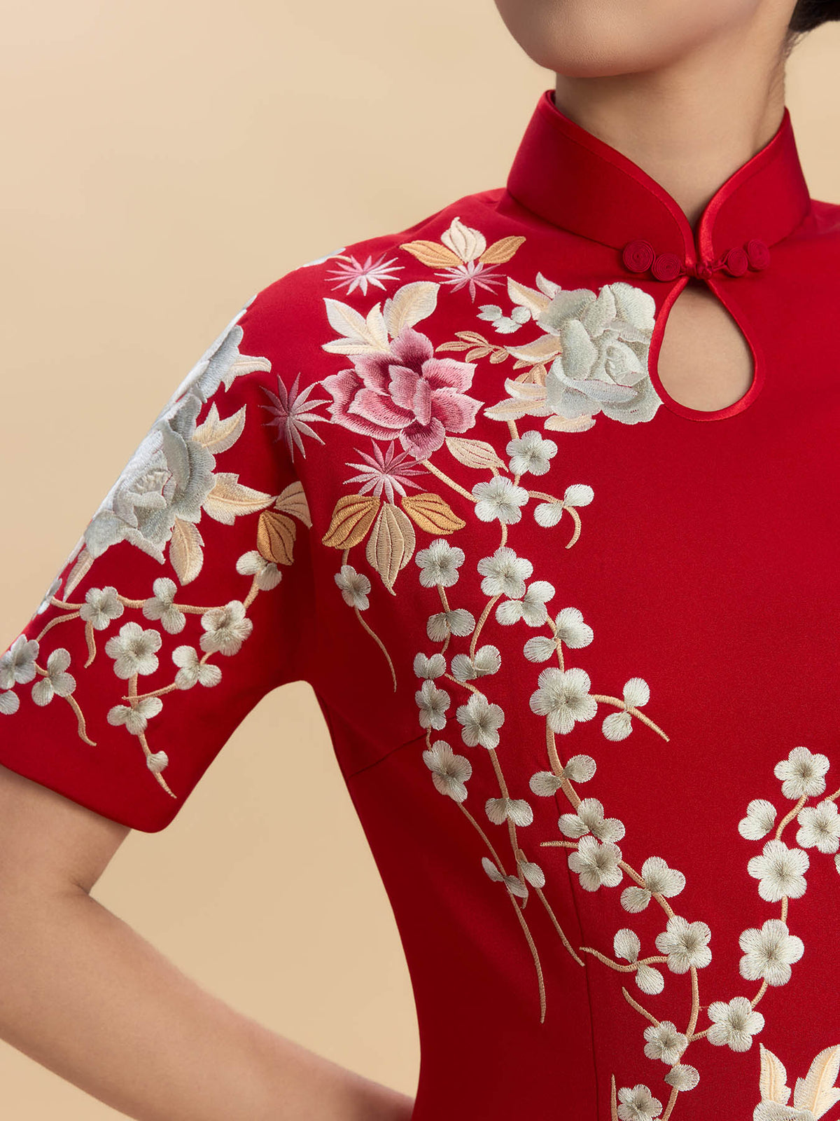 Isadora Bespoke Qipao - Floral Embroidery Satin Wedding Cheongsam