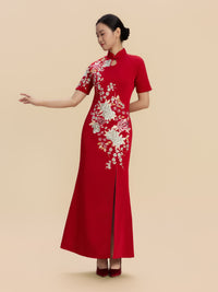 Isadora Bespoke Qipao - Floral Embroidery Satin Wedding Cheongsam