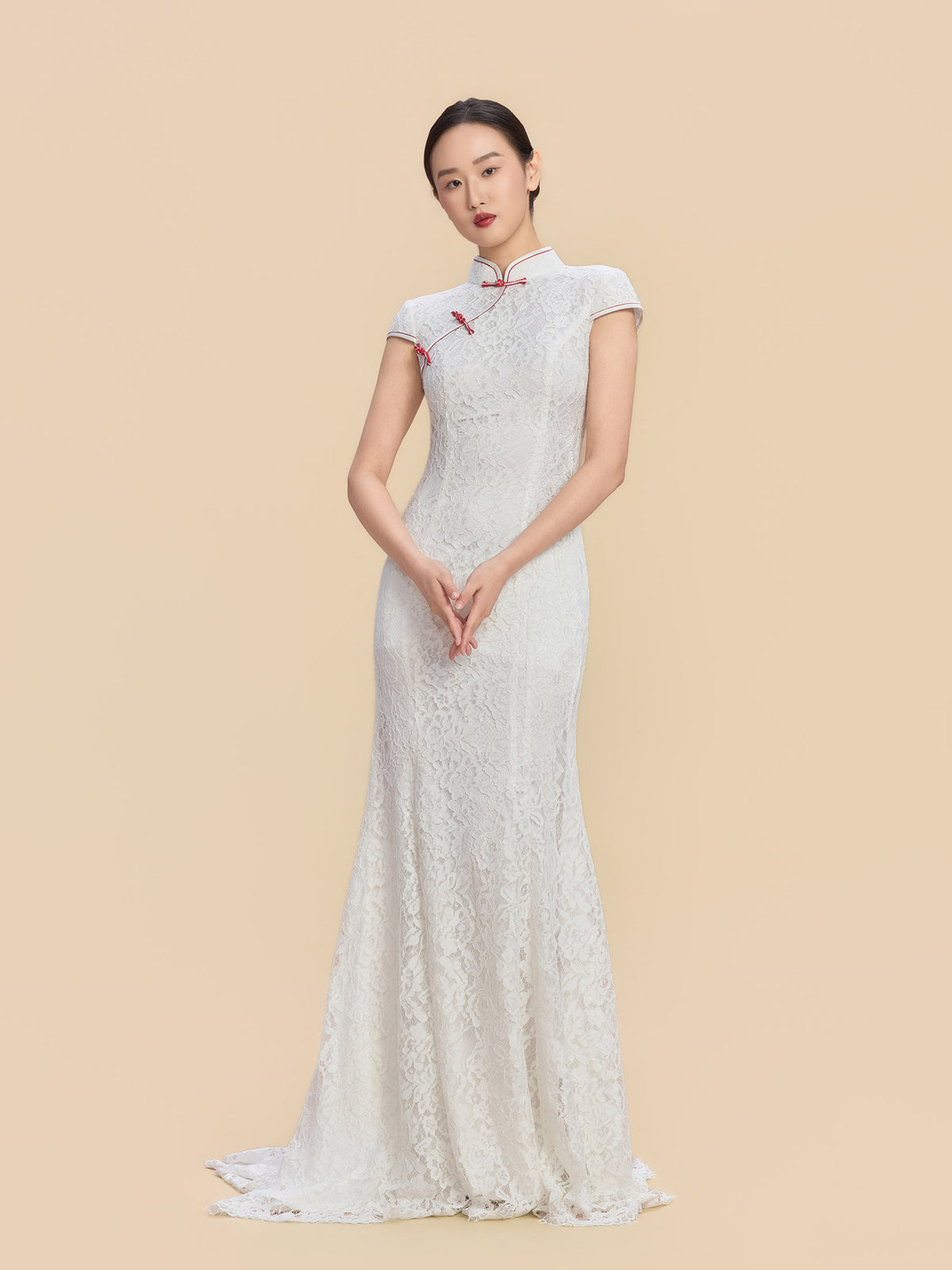 Jacinda Bespoke Qipao - White Lace Cheongsam With a Train