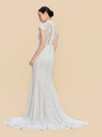 Jacinda Bespoke Qipao - White Lace Cheongsam With a Train