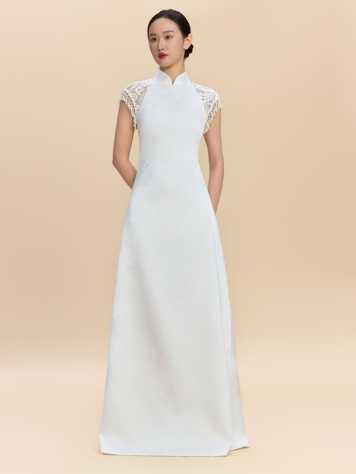 Margaret Bespoke Qipao - White Leeveless Satin Floor Length Cheongsam