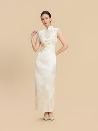 Marguerite Bespoke Qipao - Floral Embroidery Satin Wedding Cheongsam