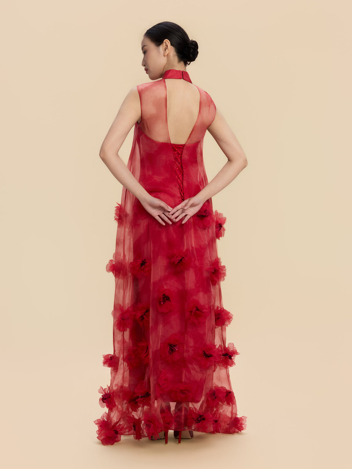 Maria Bespoke Qipao - Morden Style Flower Decoration Wedding Cheongsam