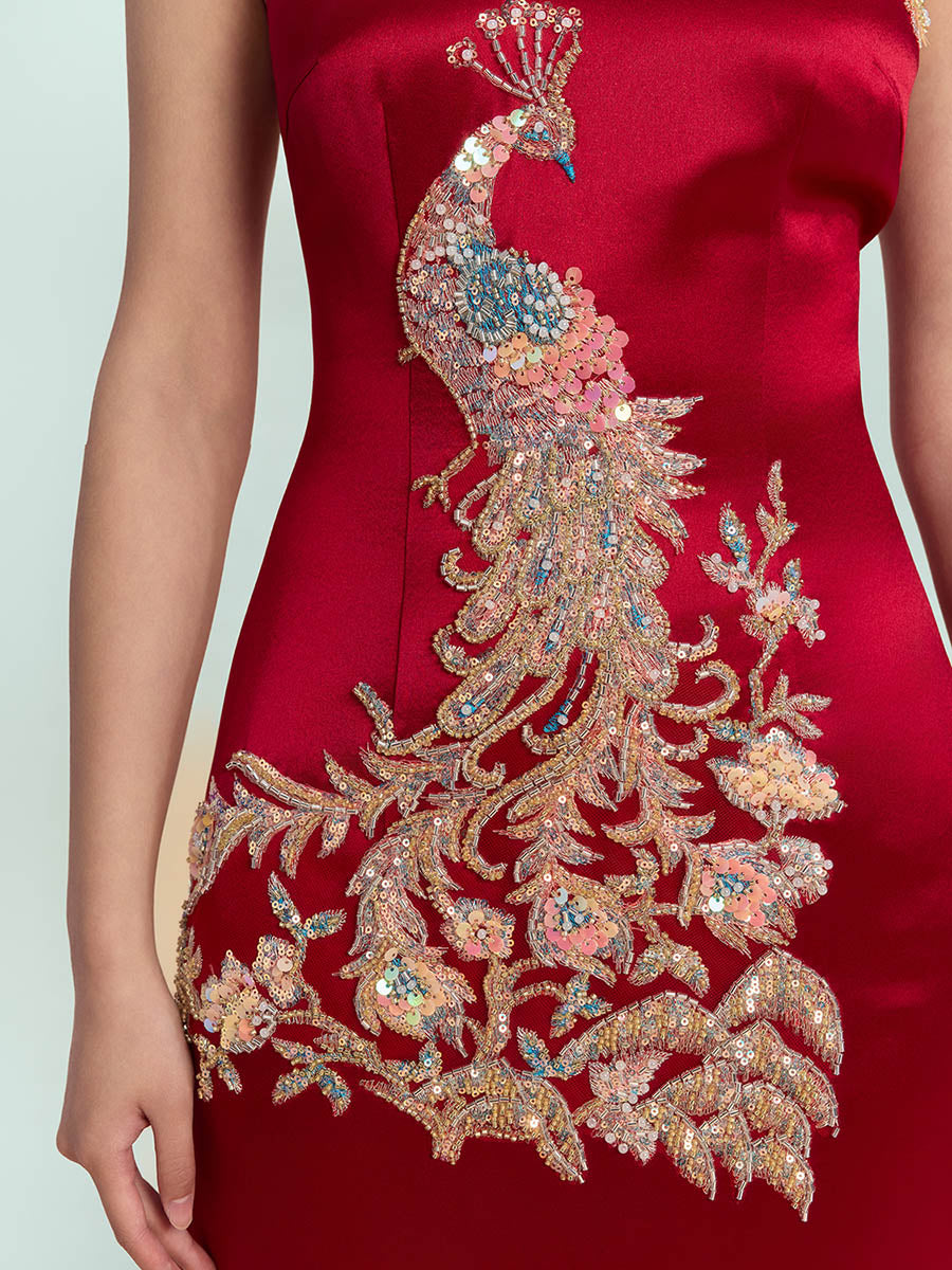Vida Bespoke Qipao - Peacock Embroidery Chinese Mermaid Cheongsam